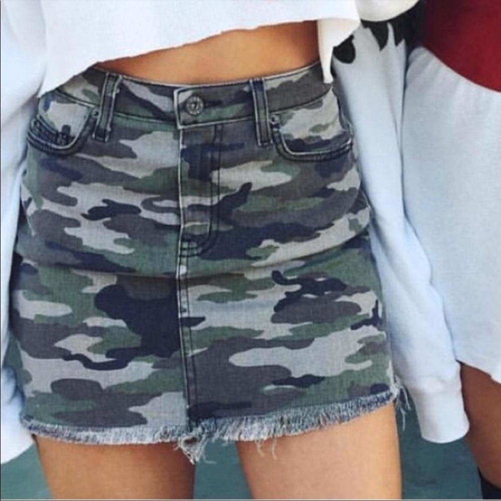 LF Camo Mini Skirt in Green and Gray